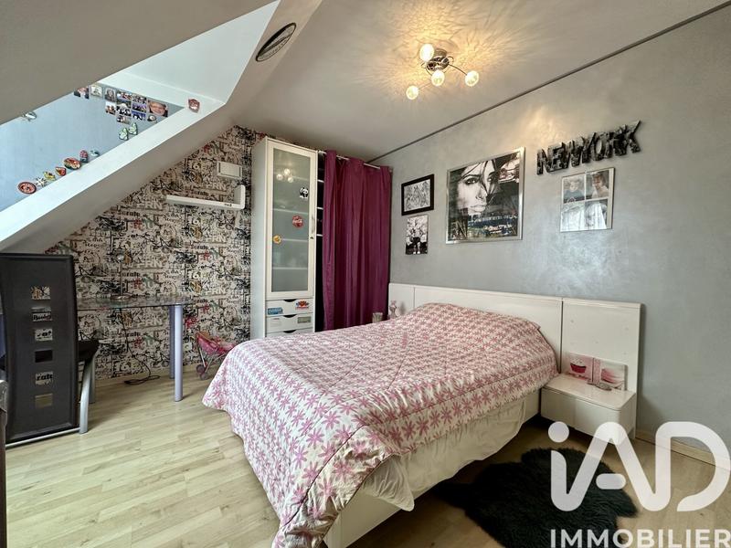 Maison - 156 m² - 7 pièces