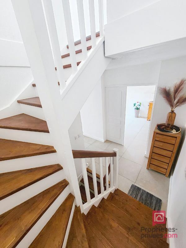 Maison - 115 m² - 6 pièces