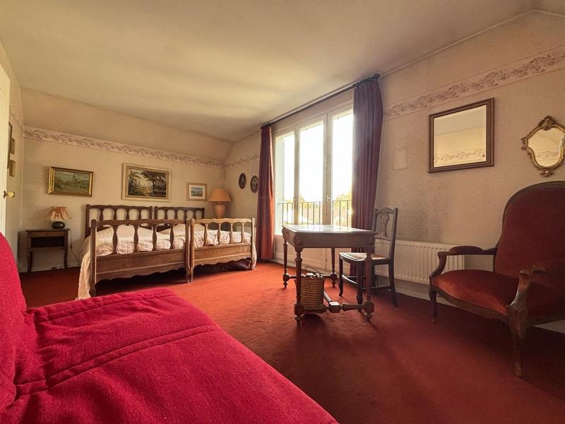 Maison - 173 m² - 7 pièces