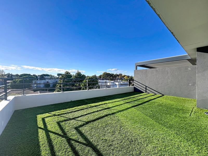 Appartement - 98 m² - 4 pièces