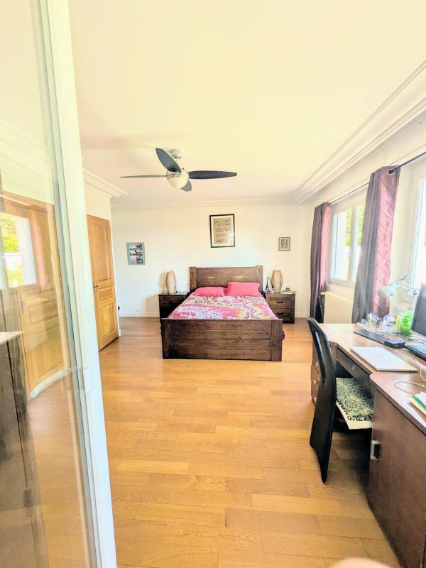 Maison - 343 m² - 7 pièces