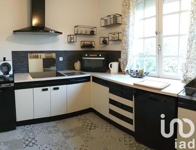 Maison - 104 m² - 6 pièces