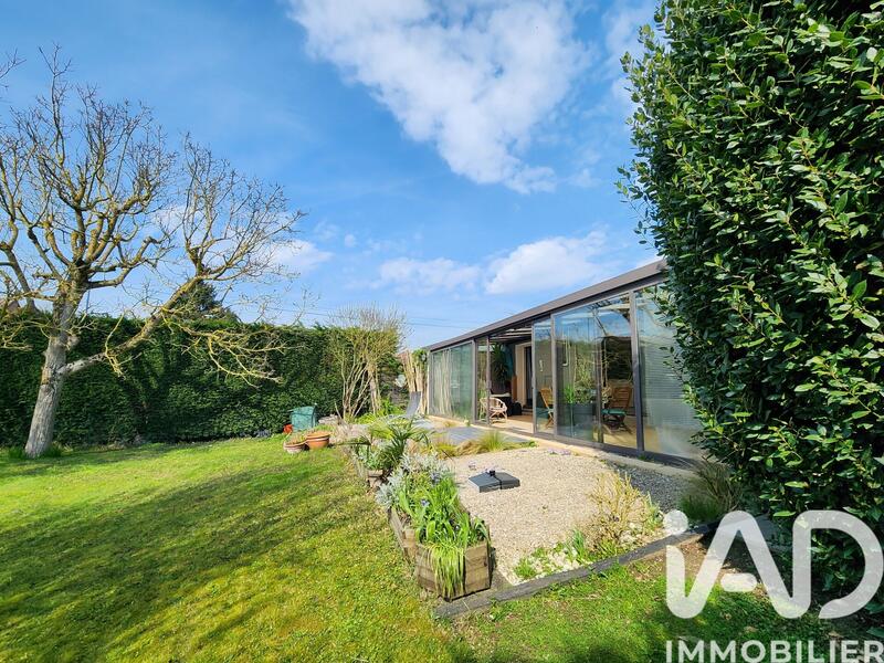 Maison - 90 m² - 5 pièces