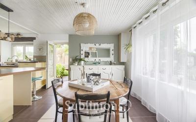 Maison traditionnelle - 133 m² - 5 pièces