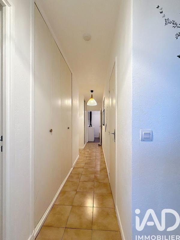 Appartement - 82 m² - 4 pièces