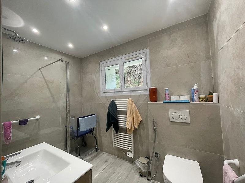 Maison - 148 m² - 7 pièces