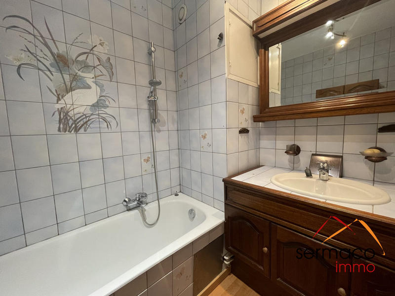 Appartement - 107 m² - 5 pièces