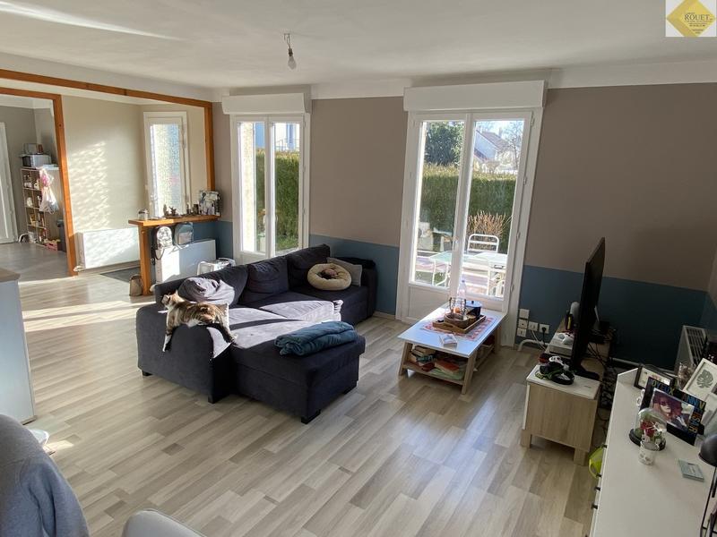 Maison - 89 m² - 5 pièces