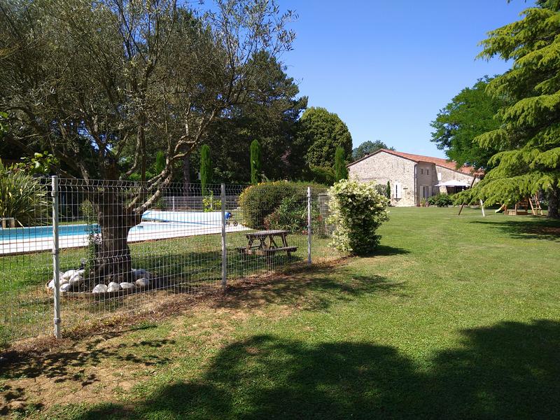 Maison - 240 m² - 7 pièces