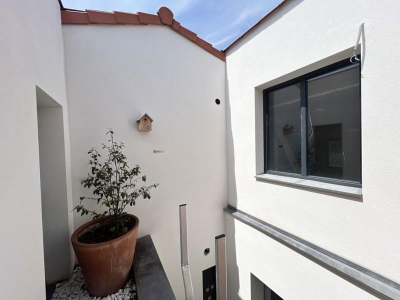 Bureau - 119 m² - 6 pièces