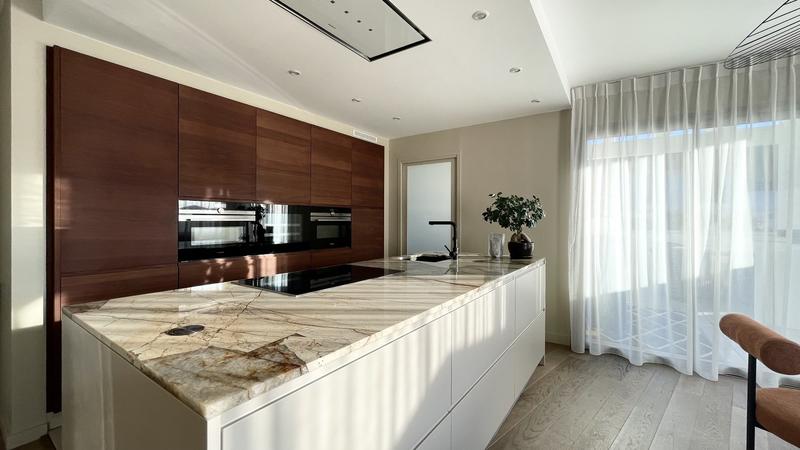 Appartement - 100 m² - 3 pièces