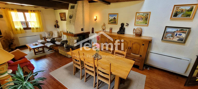 Maison - 120 m² - 5 pièces