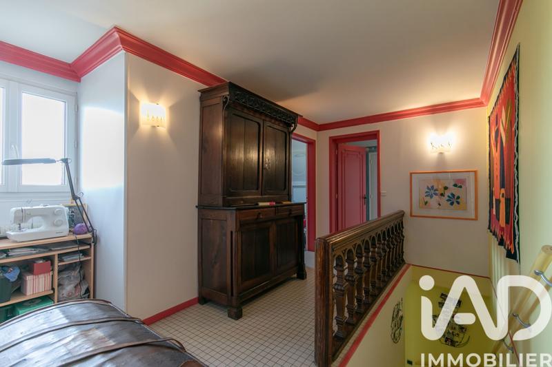 Maison - 180 m² - 6 pièces
