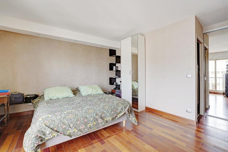 Appartement - 145 m² - 2 pièces