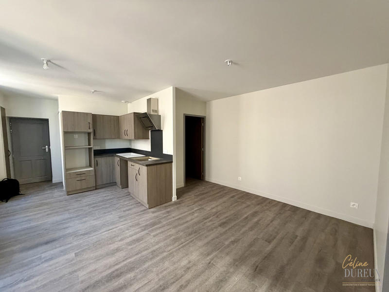 Appartement - 55 m² - 3 pièces