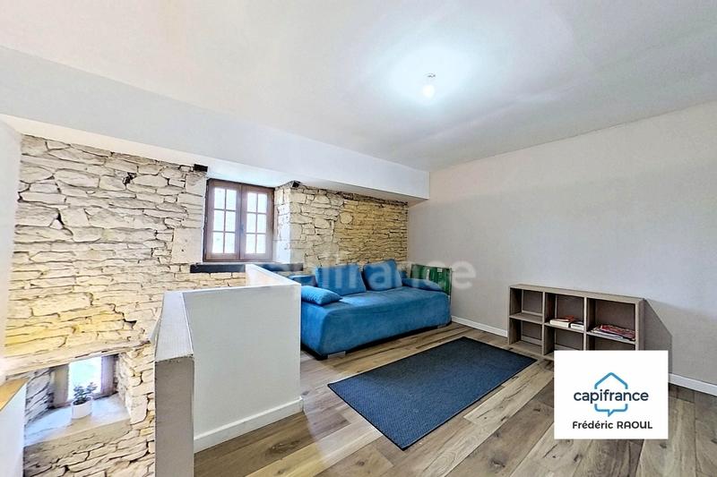 Propriété - 259 m² - 8 pièces