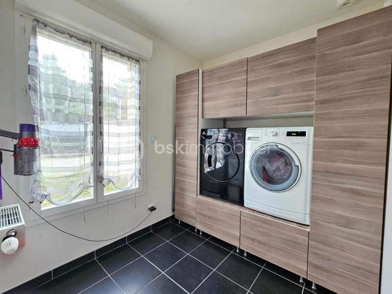 Pavillon - 100 m² - 6 pièces