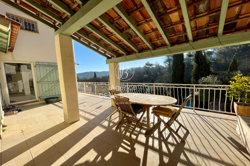 Maison - 145 m² - 5 pièces