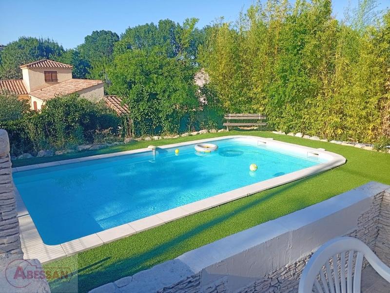 Maison - 101 m² - 5 pièces