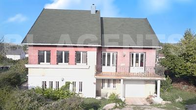 Maison traditionnelle - 113 m² - 4 pièces