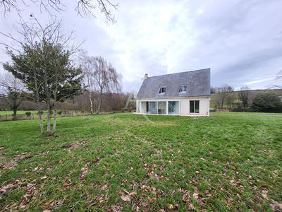 Maison - 122 m² - 6 pièces