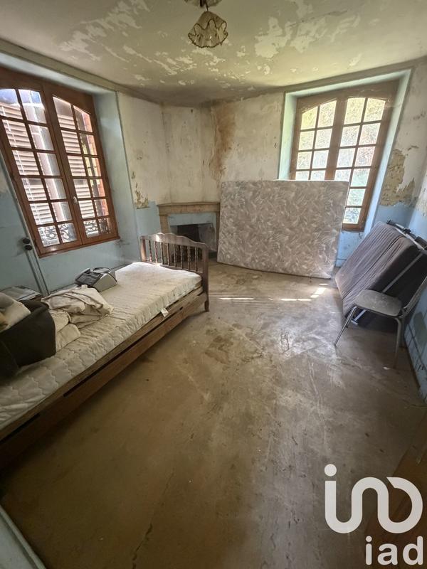 Maison - 240 m² - 10 pièces