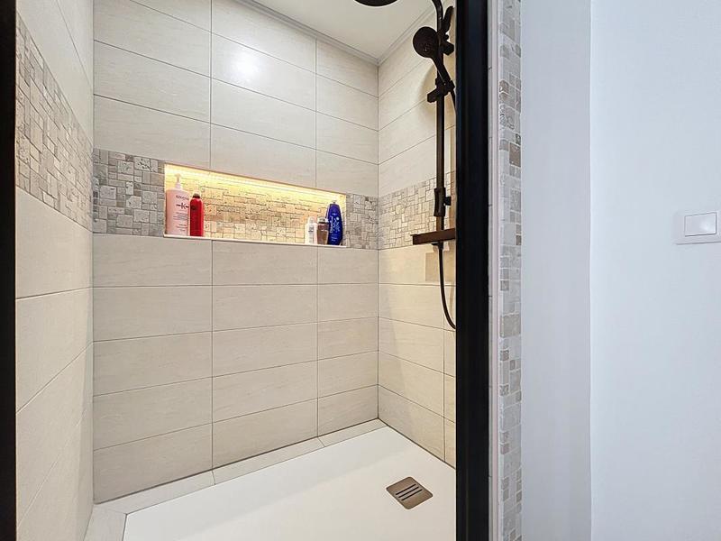 Appartement - 111 m² - 3 pièces