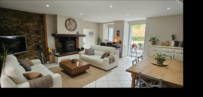 Maison - 146 m² - 6 pièces