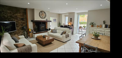 Maison - 146 m² - 6 pièces