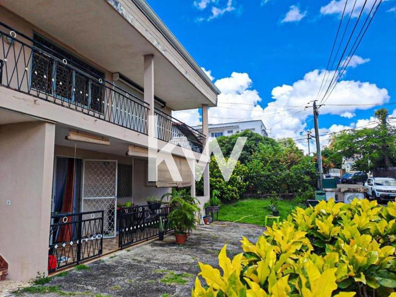 Appartement - 80 m² - 4 pièces