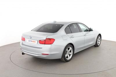 Bmw Série 3 320iA Luxury 184 ch