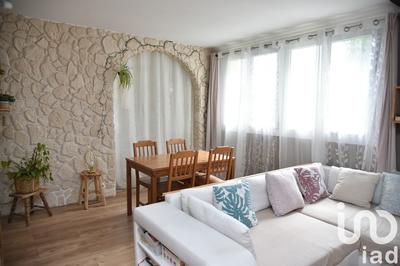 Appartement - 79 m² - 4 pièces