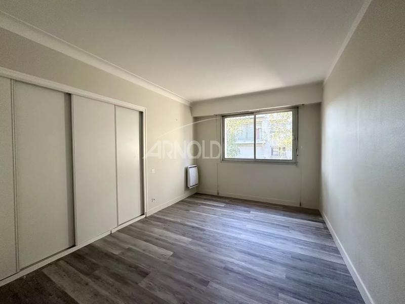 Appartement - 150 m² - 5 pièces
