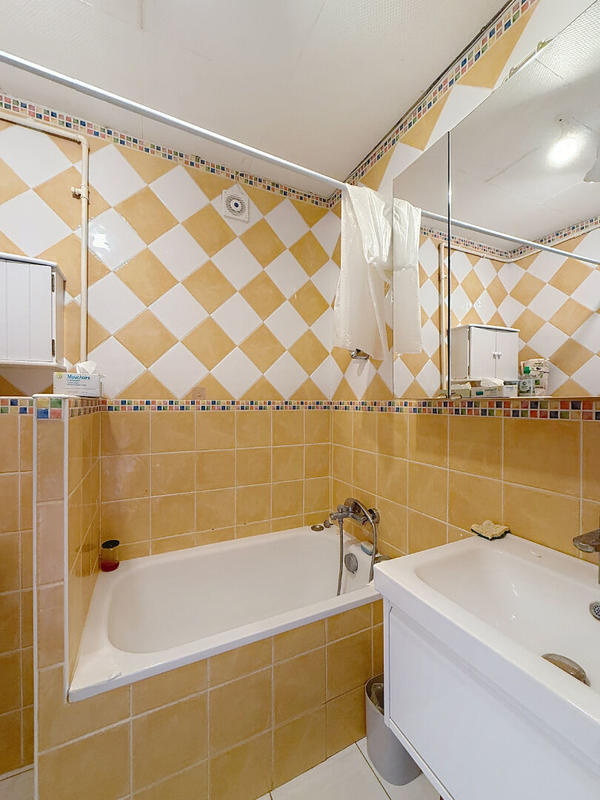 Appartement - 68 m² - 2 pièces