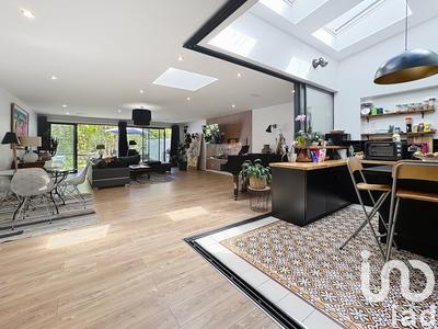 Maison de ville - 132 m² - 3 pièces