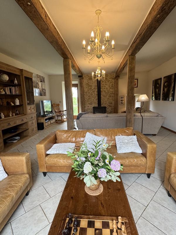 Maison ancienne - 284 m² - 8 pièces