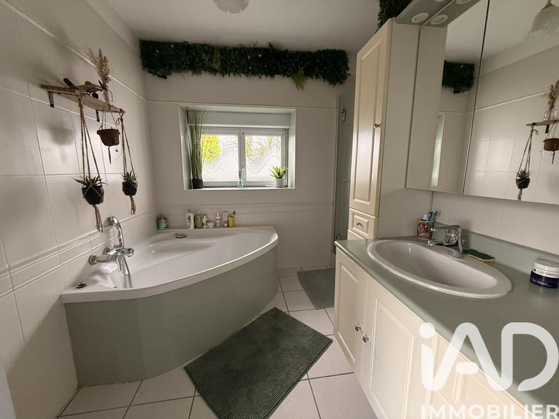 Maison - 159 m² - 7 pièces