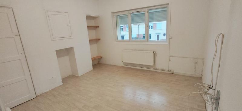 Maison - 100 m² - 6 pièces