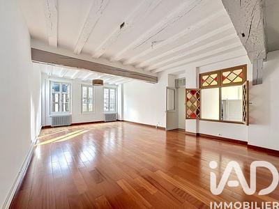 Duplex - 242 m² - 5 pièces