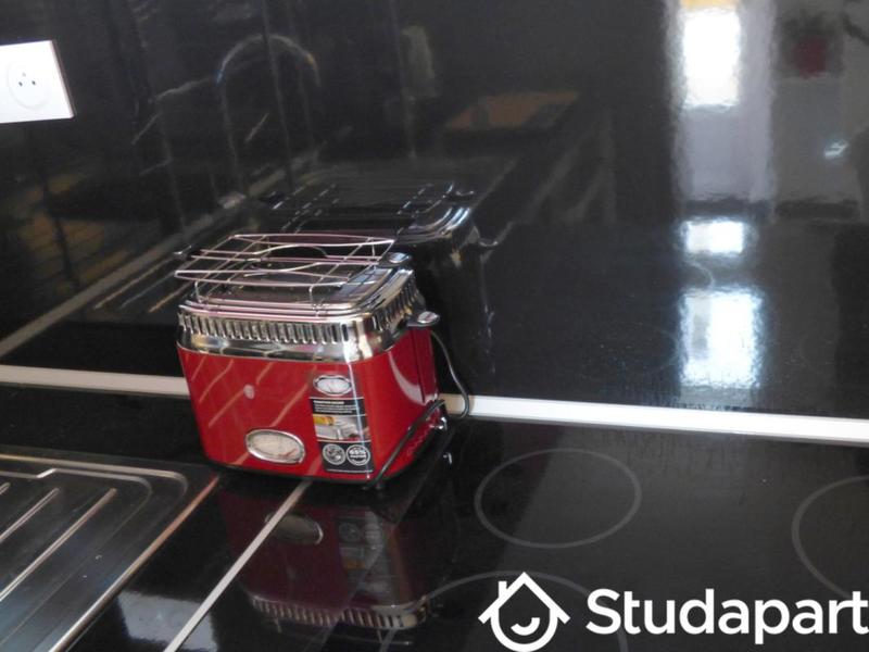 Chambre - 10 m² - 1 pièce