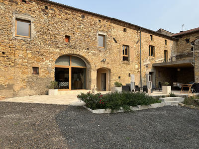 Maison - 177 m² - 5 pièces