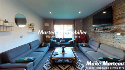 Maison - 180 m² - 9 pièces