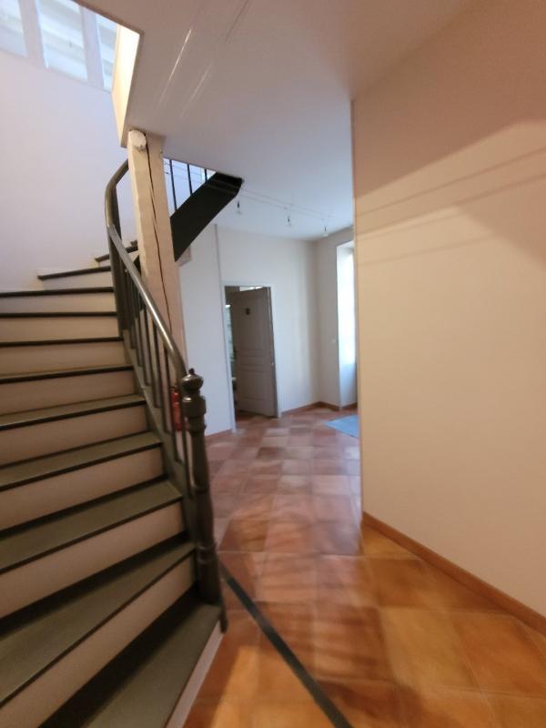 Maison - 334 m² - 20 pièces