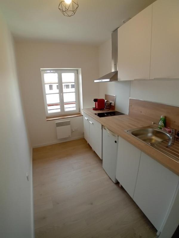 Studio - 28 m² - 2 pièces