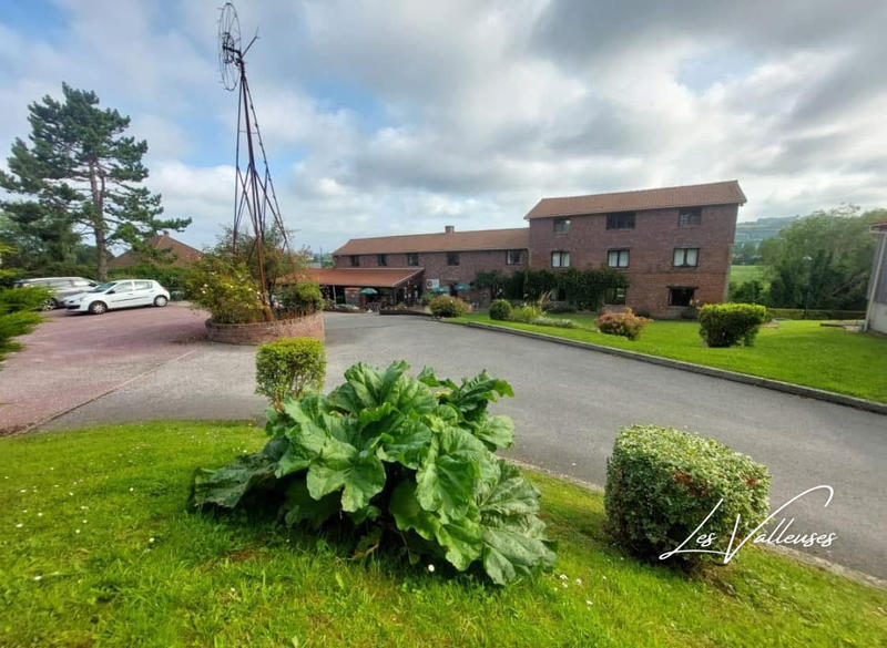 Fonds de commerce - 3 734 m²