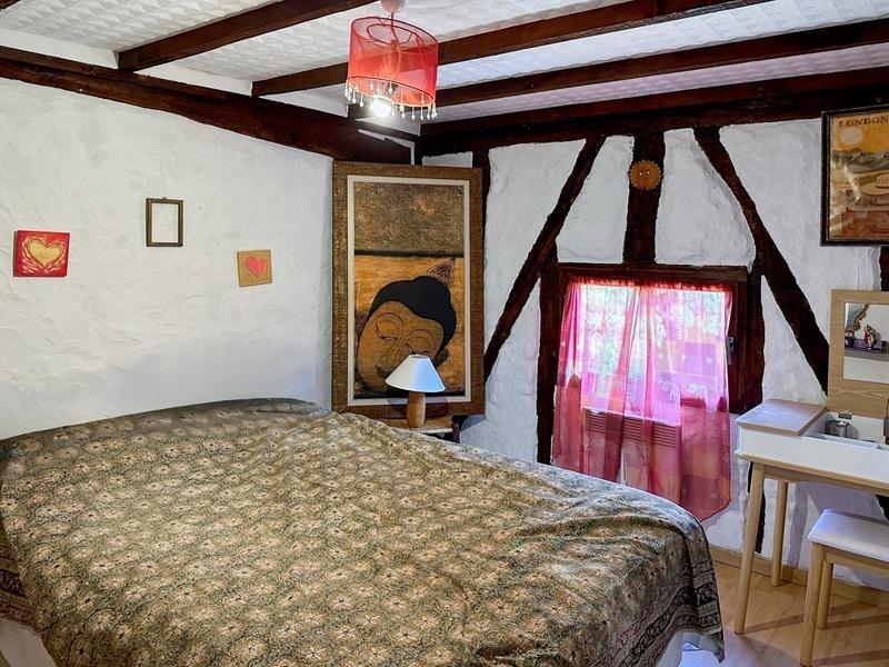 Maison - 180 m² - 8 pièces