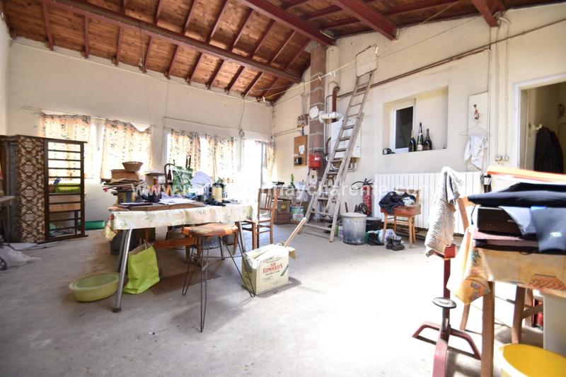 Maison - 144 m² - 8 pièces