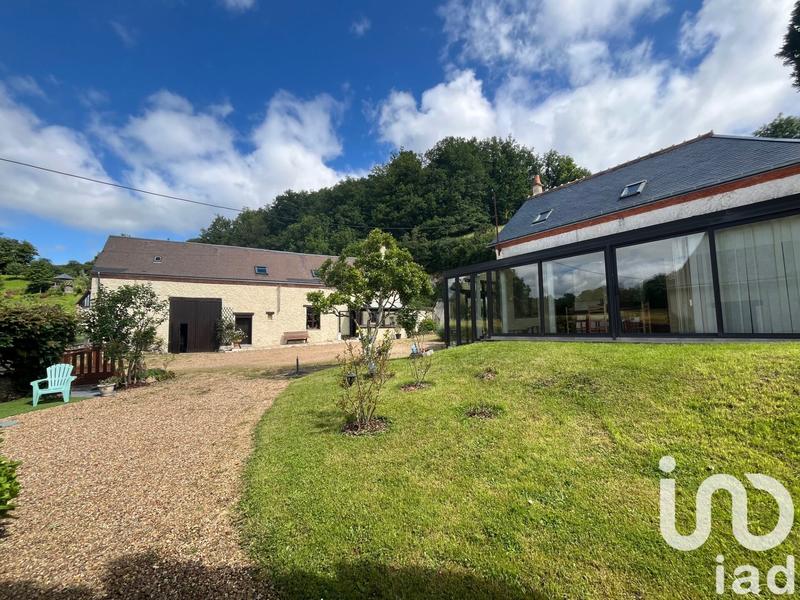 Maison - 212 m² - 7 pièces