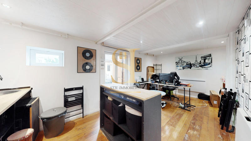 Maison - 96 m² - 6 pièces