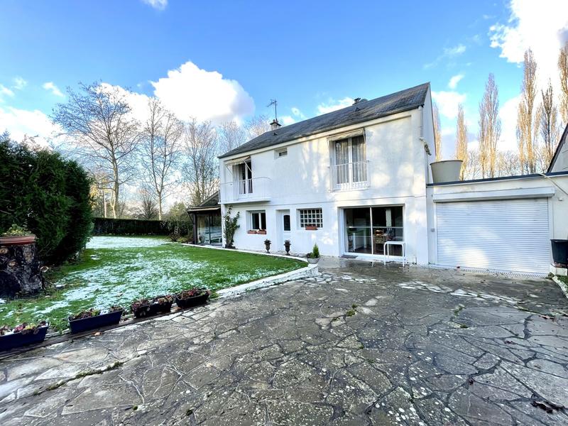 Maison - 142 m² - 7 pièces